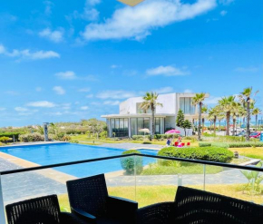 Appartement de 150 m2 en front de mer avec 6 piscines